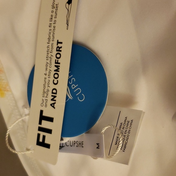 Cupshe Lindsay Ditsy Floral Underwire Bikini Size Size M - Picture 8 of 8